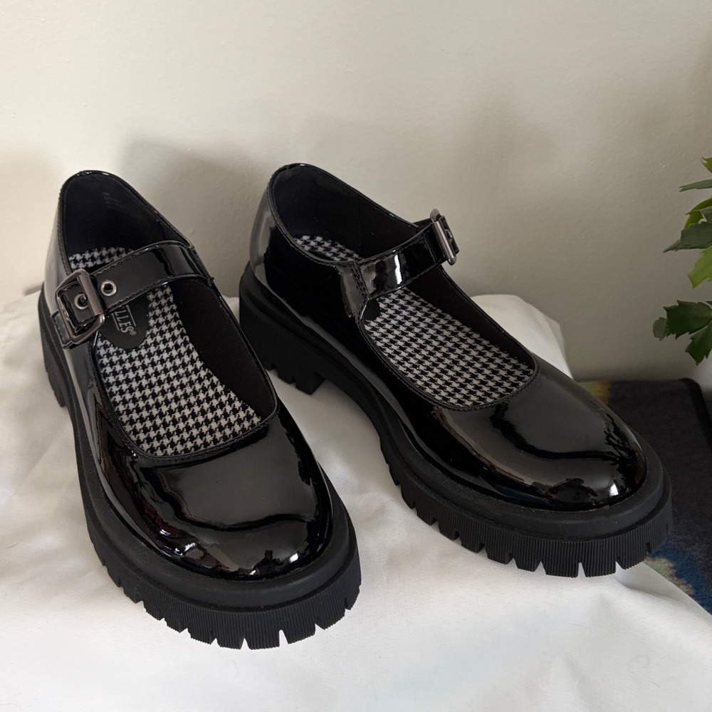 Seychelles Black Patent Mary Jane Shoes